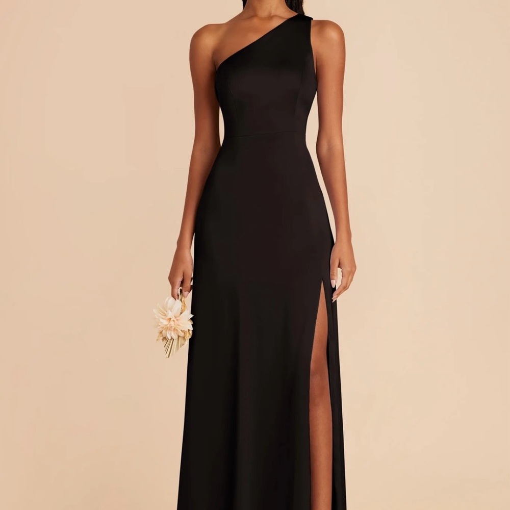 Chic One-Shoulder Black Evening Dress
